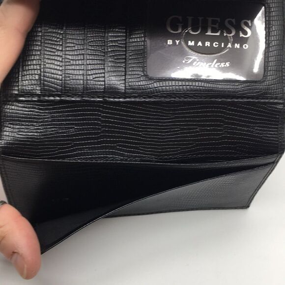 NWT GUESS Timeless Edition SLG Black Canvas Trifold Wallet - Picture 14 of 16